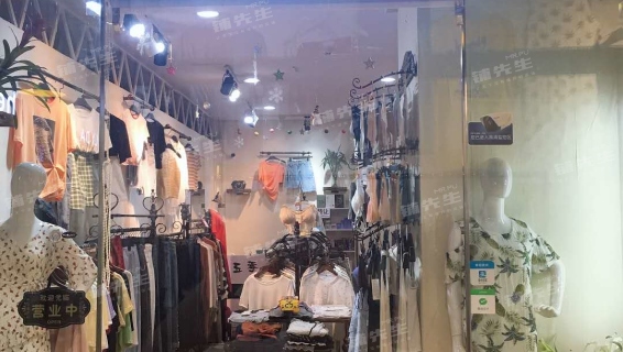 店铺转让案例分享：惠州市惠阳区35㎡服装店成功转让